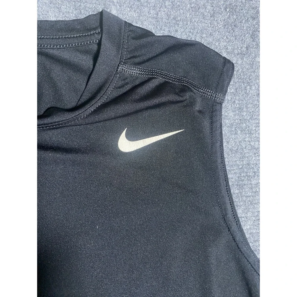 Nike Dri-Fit  Standard Fit Black Tank Top Youth XL